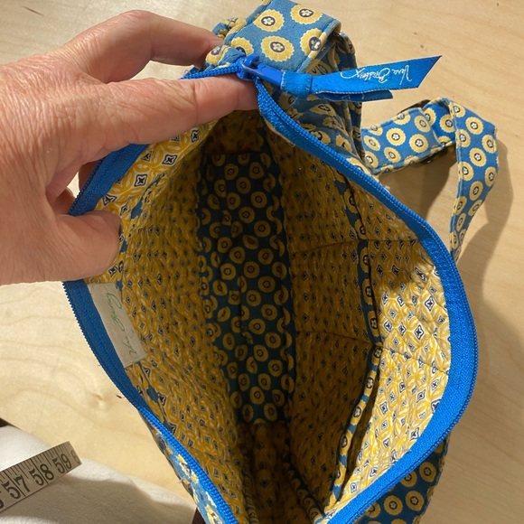 Vera Bradley Blue and Yellow Patterned Women's Bag (BI) - Picture 9 of 10
